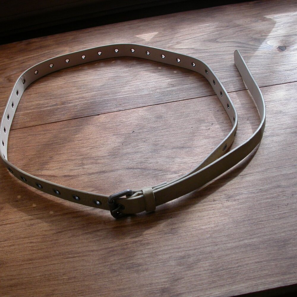 Tan Rivetted Belt - Picture 5 of 5